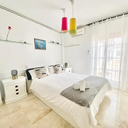 Andalucia Centro Iii Apartament *